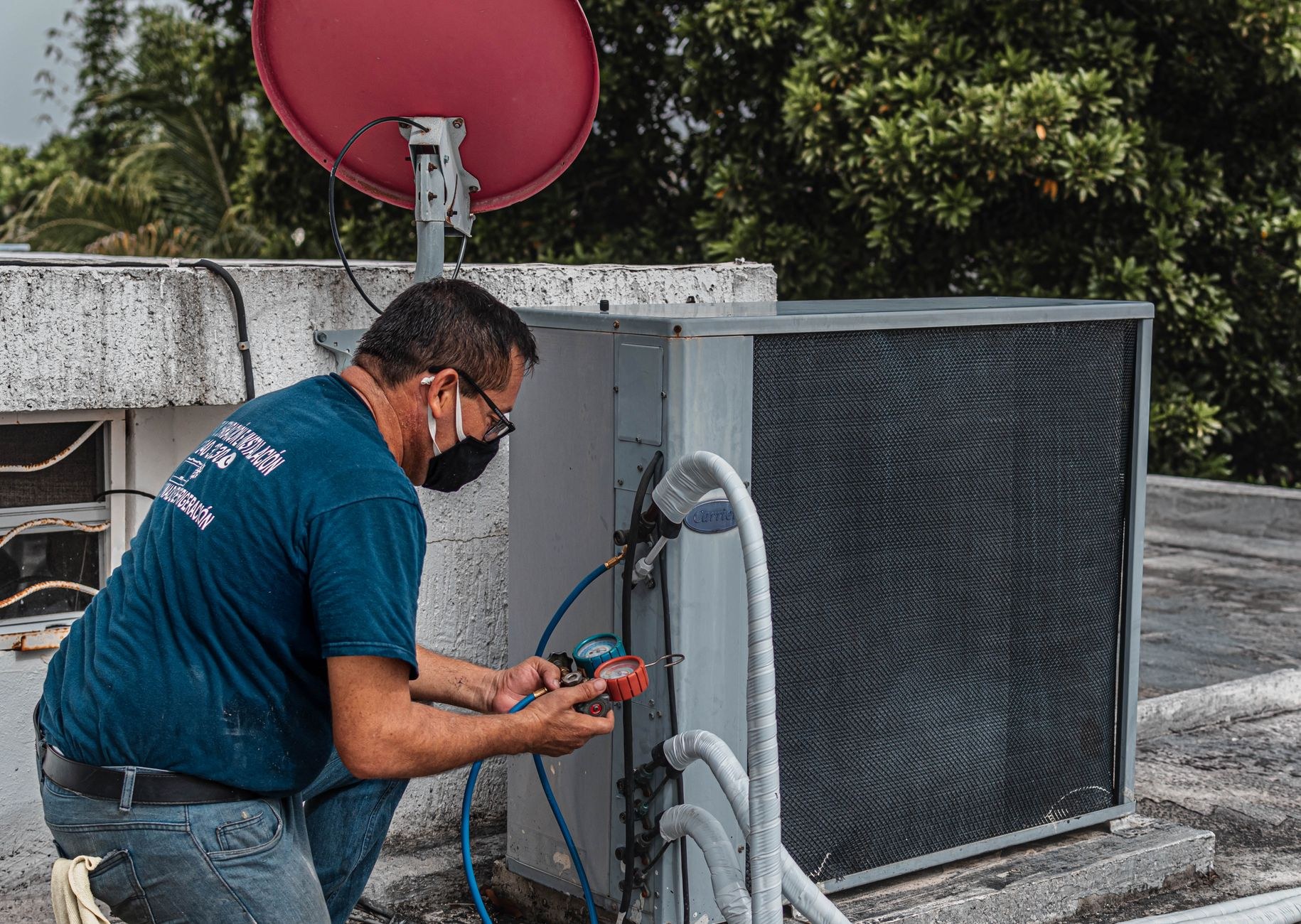 Heat pump servicing: why a yearly clean pays for itself